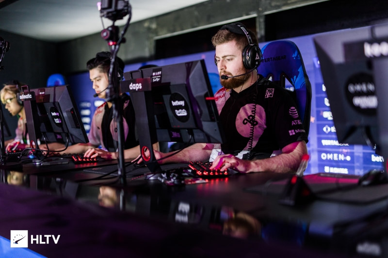 LPL夏季赛组内赛前两周最佳阵容：Tarzan获选MVP